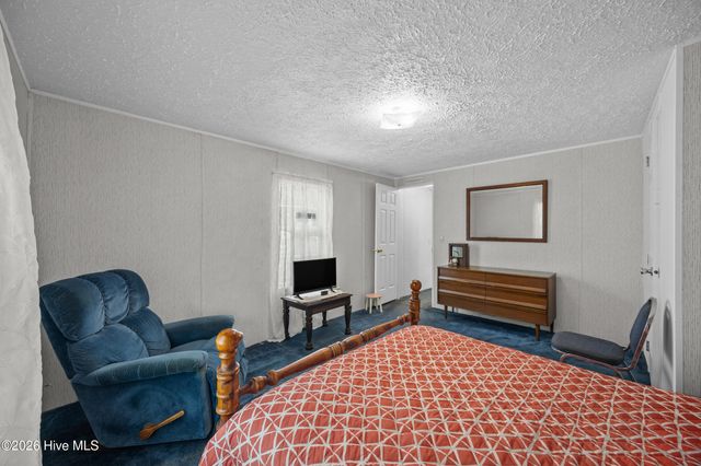 4568 Cedar Street SE, Saint James, NC 28461