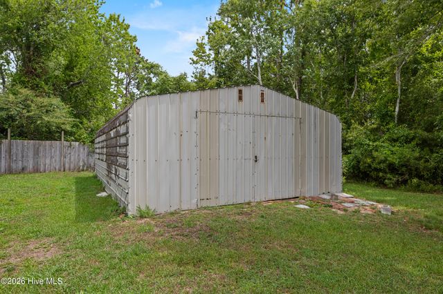 4568 Cedar Street SE, Saint James, NC 28461