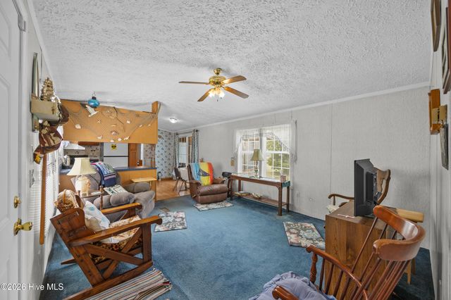 4568 Cedar Street SE, Saint James, NC 28461