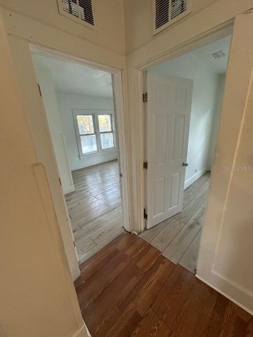 2320 5TH STREET S, St Petersburg, FL 33705