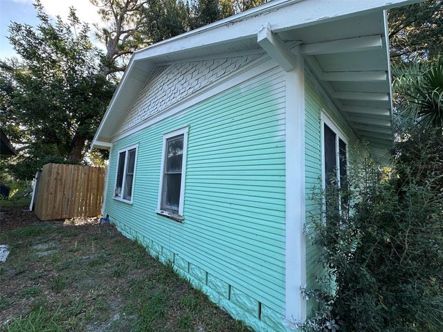 2320 5TH STREET S, St Petersburg, FL 33705