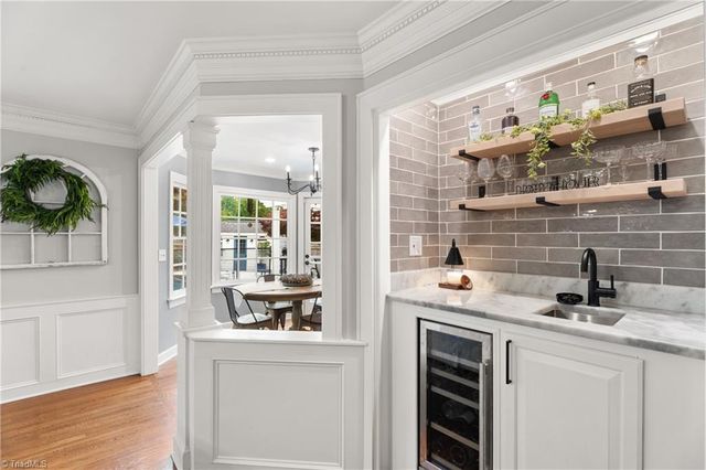 4000 Pemberton Court, Winston-salem, NC 27106