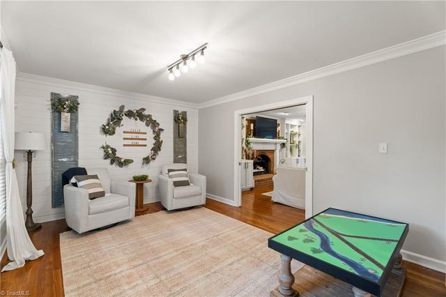 4000 Pemberton Court, Winston-salem, NC 27106