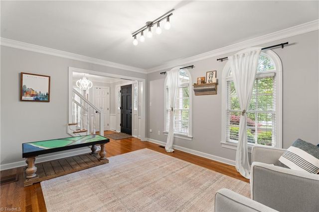 4000 Pemberton Court, Winston-salem, NC 27106