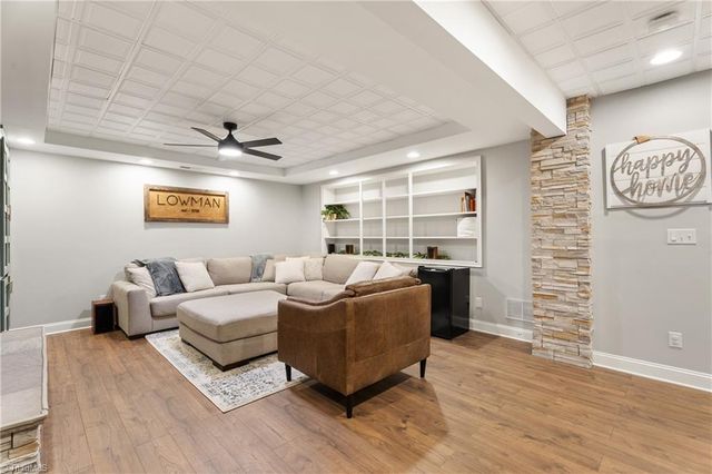 4000 Pemberton Court, Winston-salem, NC 27106