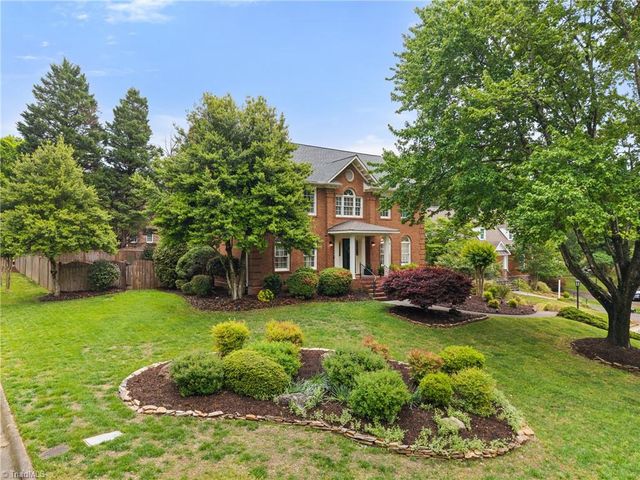 4000 Pemberton Court, Winston-salem, NC 27106