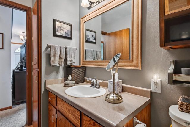 513 Polaris STREET, West Bend, WI 53095
