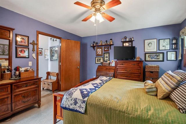 513 Polaris STREET, West Bend, WI 53095