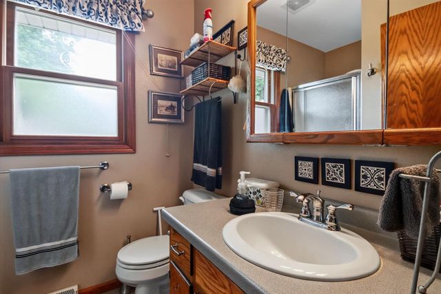 513 Polaris STREET, West Bend, WI 53095