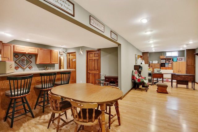 513 Polaris STREET, West Bend, WI 53095