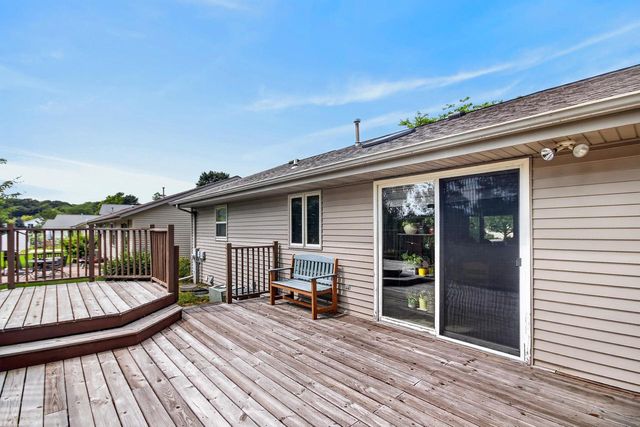 513 Polaris STREET, West Bend, WI 53095