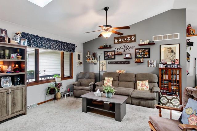 513 Polaris STREET, West Bend, WI 53095
