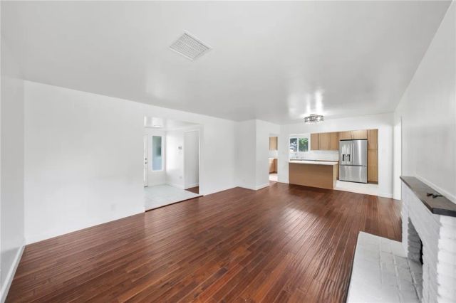 6848 E Los Santos, Long Beach, CA 90815