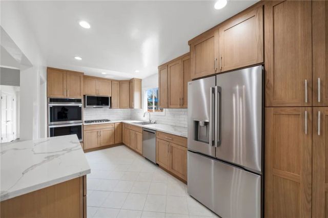 6848 E Los Santos, Long Beach, CA 90815