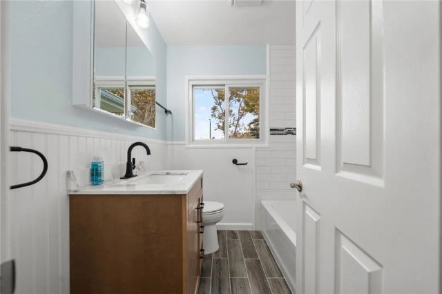 6848 E Los Santos, Long Beach, CA 90815