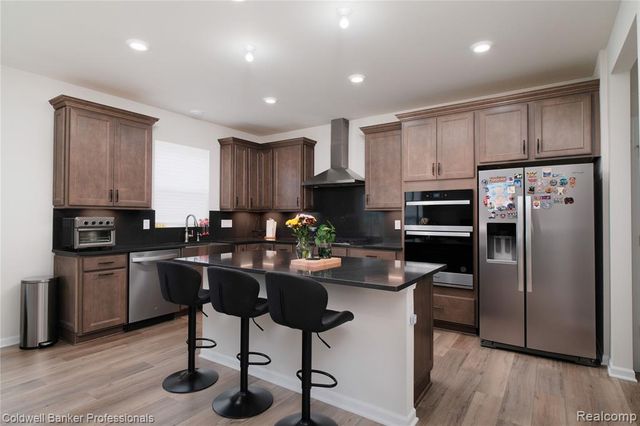 4813 Marquette Drive, Milford, MI 48381