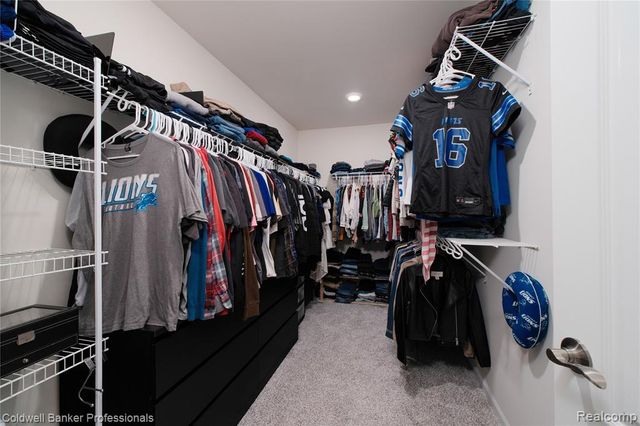 4813 Marquette Drive, Milford, MI 48381
