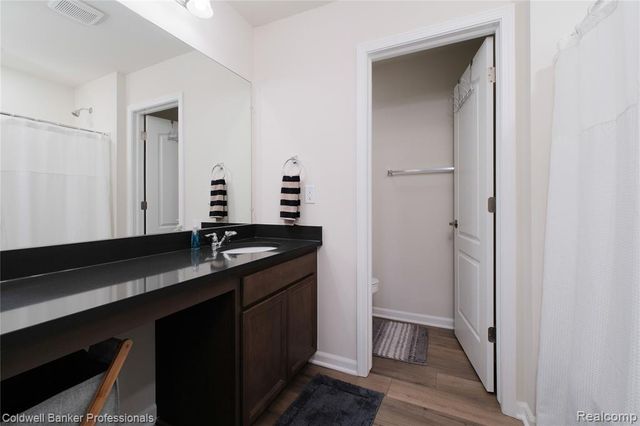 4813 Marquette Drive, Milford, MI 48381