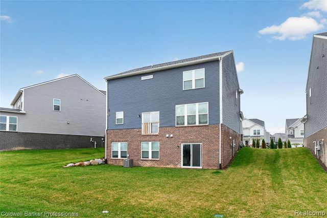 4813 Marquette Drive, Milford, MI 48381