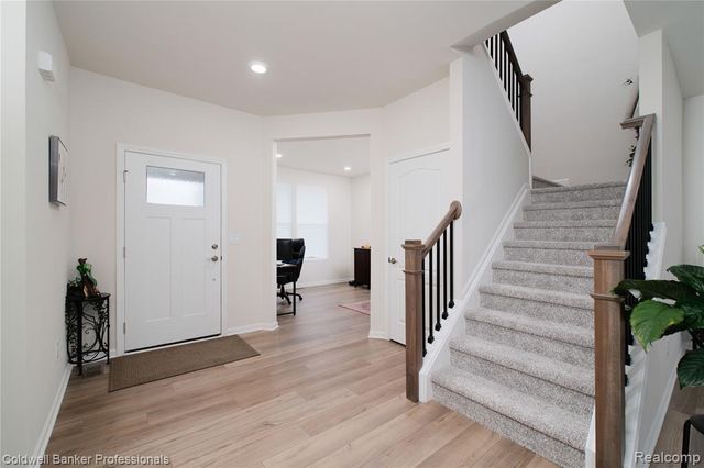 4813 Marquette Drive, Milford, MI 48381