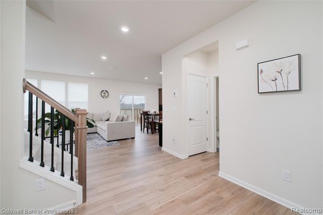 4813 Marquette Drive, Milford, MI 48381