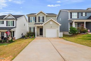 52 Elliot Drive, Clayton, NC 27520