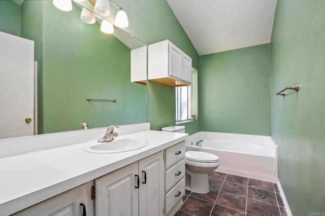 15935 SPRING OAKS RD 50, El Cajon, CA 92021