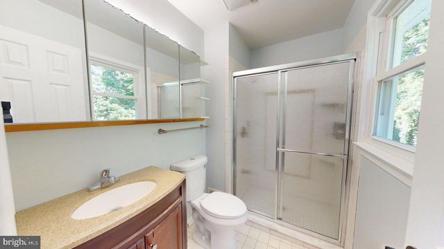 6602 GREENVIEW LN, Springfield, VA 22152