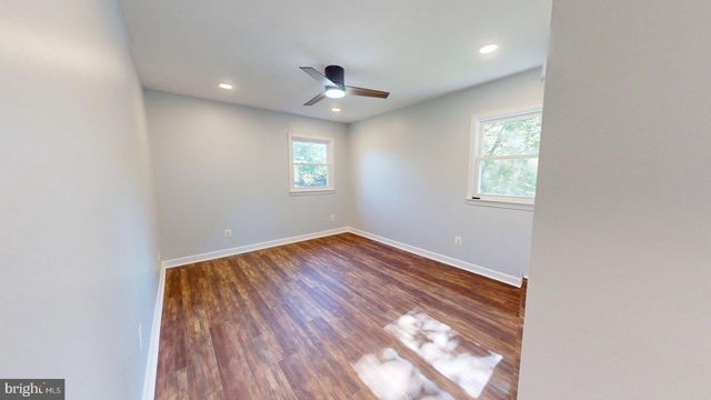 6602 GREENVIEW LN, Springfield, VA 22152