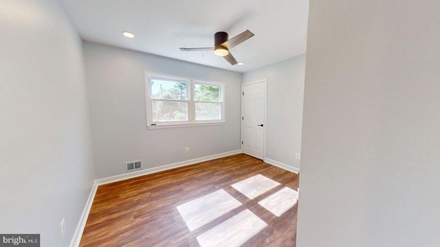 6602 GREENVIEW LN, Springfield, VA 22152