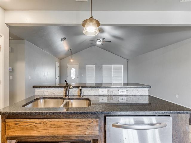 705 SW 11TH Street St, Moore, OK 73160