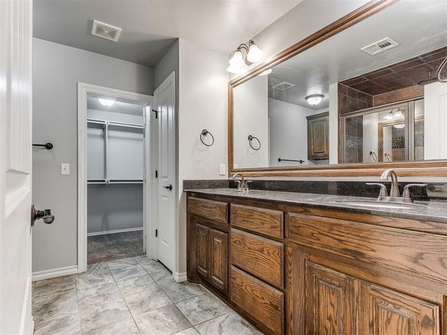 705 SW 11TH Street St, Moore, OK 73160
