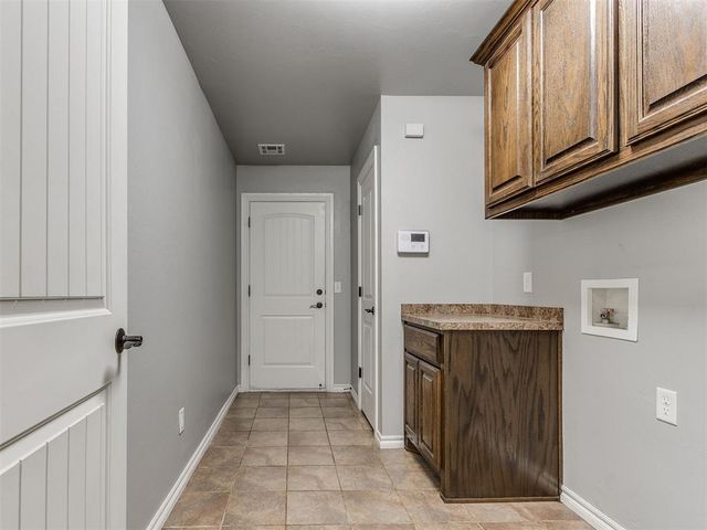 705 SW 11TH Street St, Moore, OK 73160
