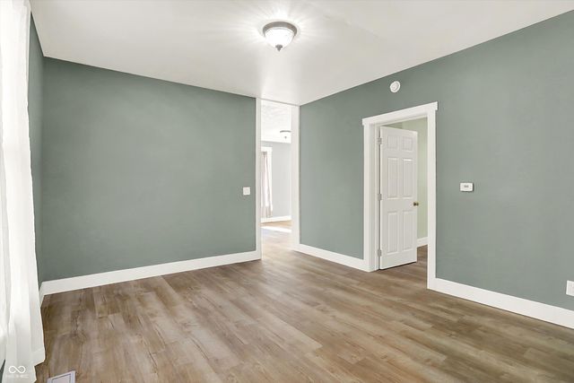 630 Walnut Street, Whiteland, IN 46184