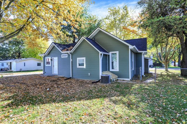 630 Walnut Street, Whiteland, IN 46184