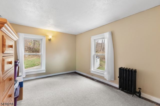 5 Vannatta Pl, Belvidere Twp., NJ 07823