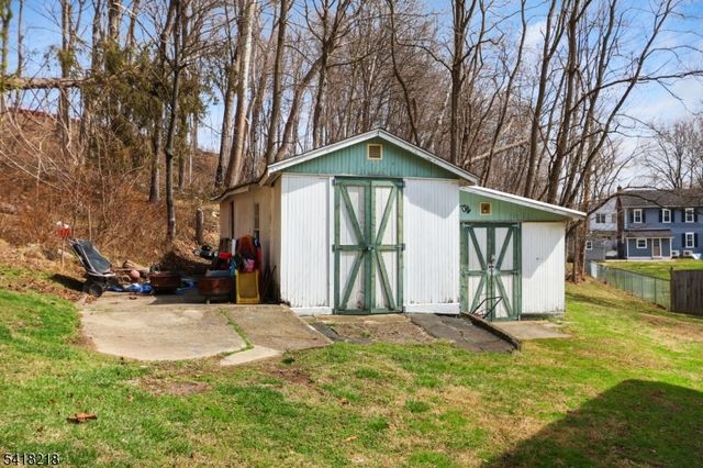 5 Vannatta Pl, Belvidere Twp., NJ 07823