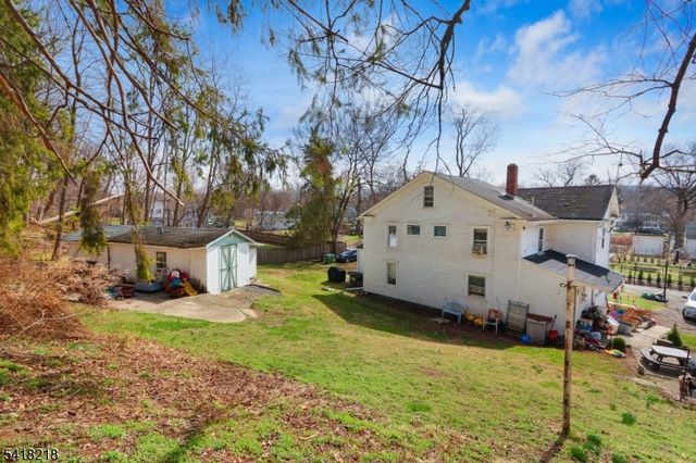 5 Vannatta Pl, Belvidere Twp., NJ 07823