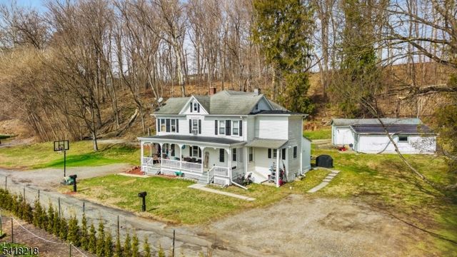 5 Vannatta Pl, Belvidere Twp., NJ 07823