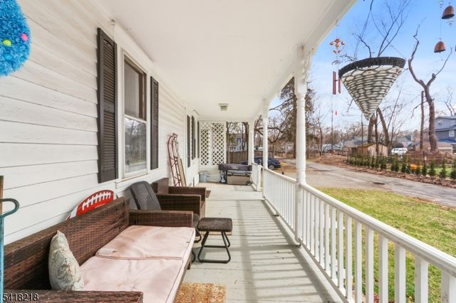 5 Vannatta Pl, Belvidere Twp., NJ 07823