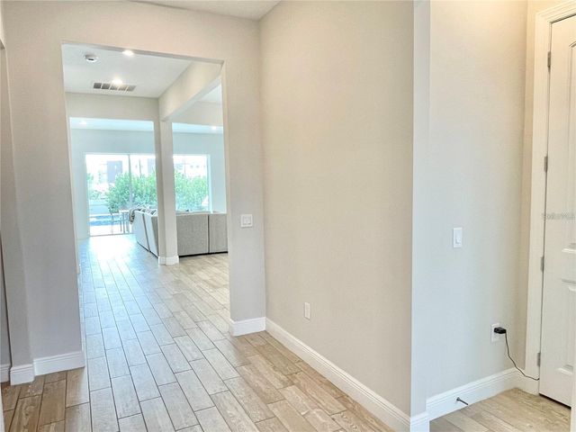 10275 PARK ESTATES AVENUE, Orlando, FL 32836