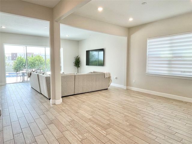 10275 PARK ESTATES AVENUE, Orlando, FL 32836