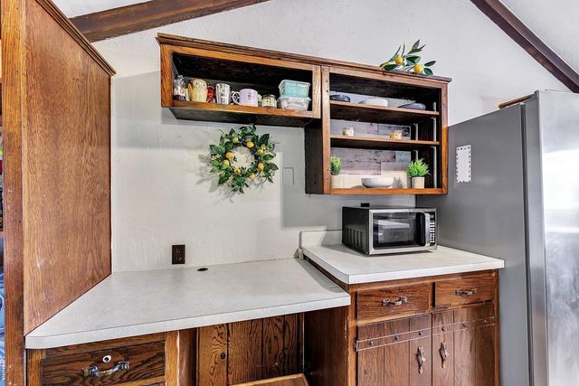 308 S SUPERIOR STREET, De Pere, WI 54115