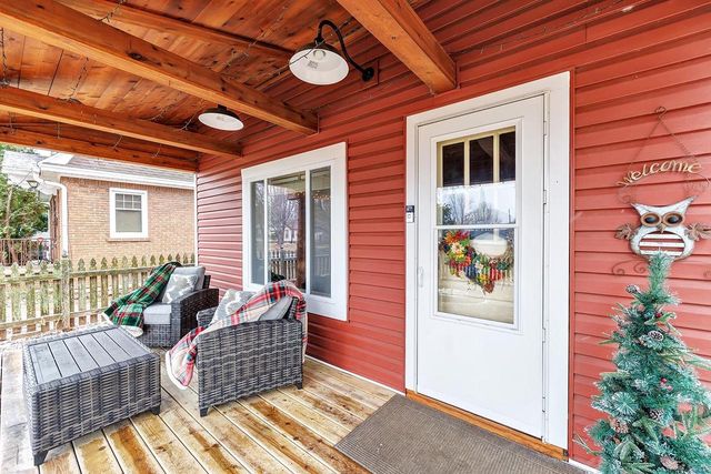 308 S SUPERIOR STREET, De Pere, WI 54115