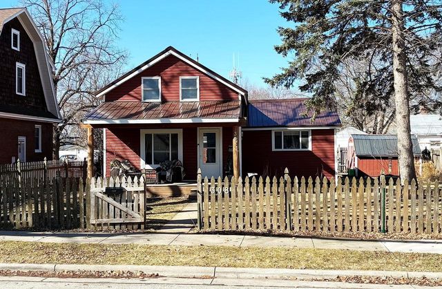 308 S SUPERIOR STREET, De Pere, WI 54115