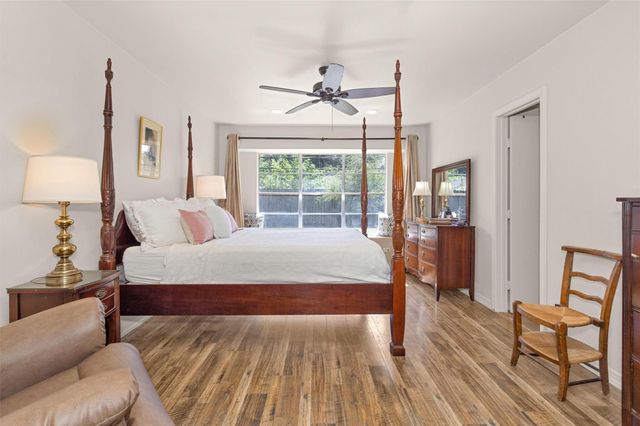 2622 Hollow Hook Road, Houston, TX 77080
