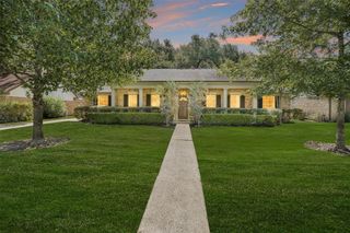 2622 Hollow Hook Road, Houston, TX 77080