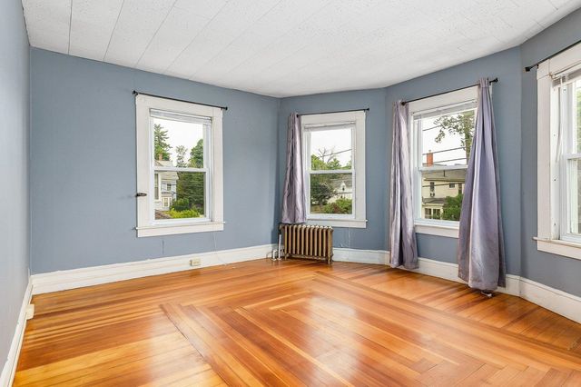 3 May Street, Rochester, NH 03867