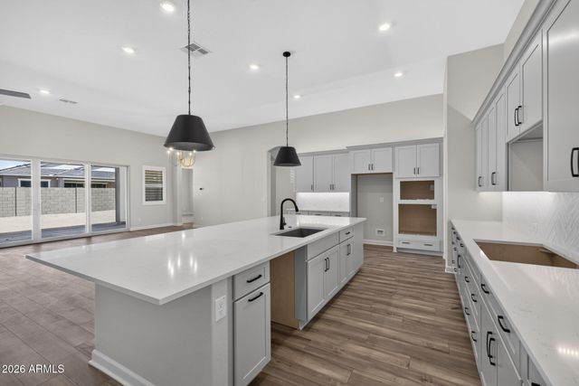 22998 E RAVEN Drive, Queen Creek, AZ 85142