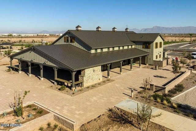 22998 E RAVEN Drive, Queen Creek, AZ 85142